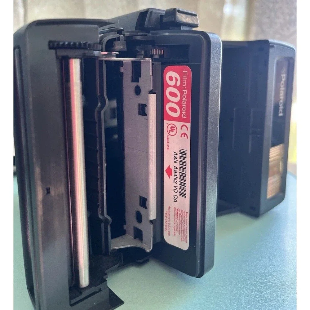Polaroid OneStep One Step 600 Instant Film Camera, Black ,Vintage, Untested